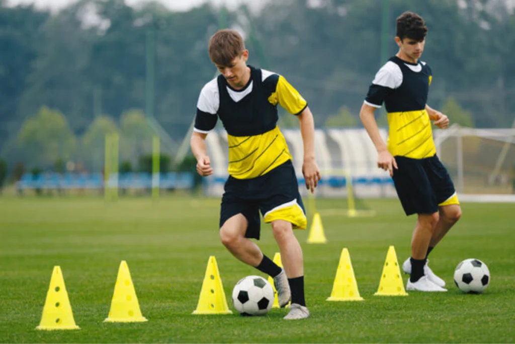 Discover effective tips to increase your speed and stamina for a football game, improve performance, and stay strong throughout matches